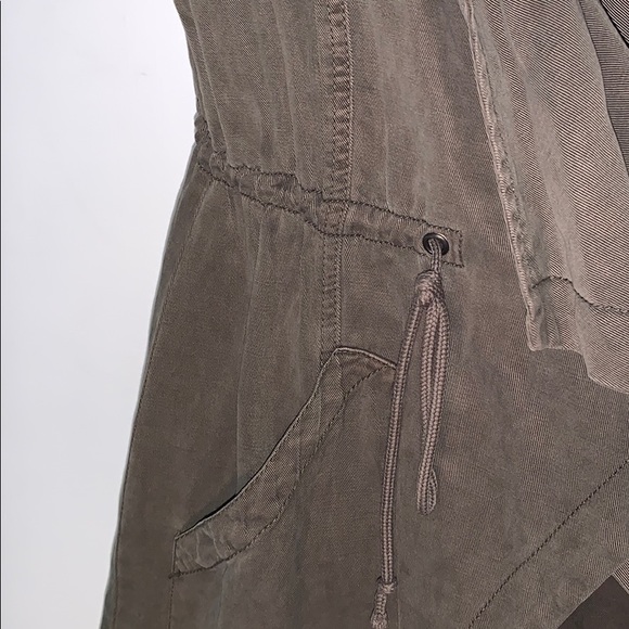 MIND SET Tencel and linen open draped vest - Picture 4 of 8